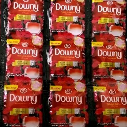 Downy Pewangi 500an (4 Renceng Isi 48 Sachet) - 11 ml/Sachet, Pewangi Pakaian Cair Tahan Lama 2