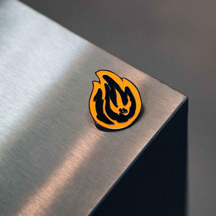 Gambar Enamel Pin / Coffee Bros (cocok untuk dipasang di Apron) Coffee Merch dari Space Roastery Kab. Sleman 5 Tokopedia