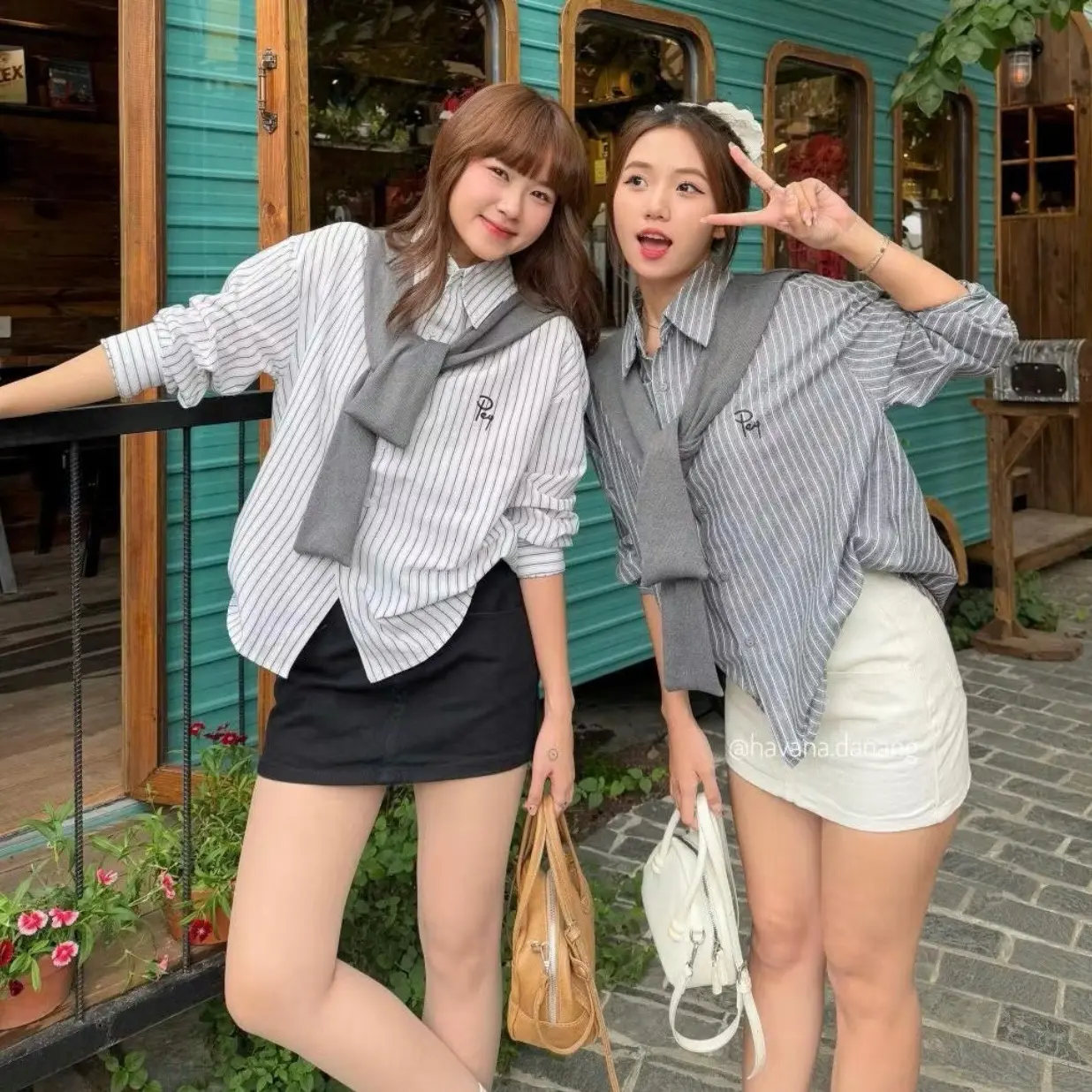 Áo sơ mi nữ basic PEY kẻ sọc thêu TẶNG Kèm khoác choàng thuỷ thủ màu xám