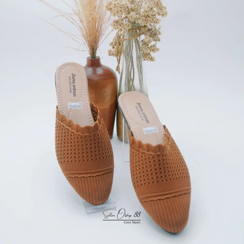 Slip On Mules Sandal Sepatu Rajut Wanita Hak Datar Karet Kasual 1