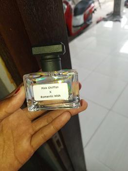 Product Review of Glaaz Parfum - Pink Chiffon X Romantic Wish - Parfum Unisex from M**h J** 0