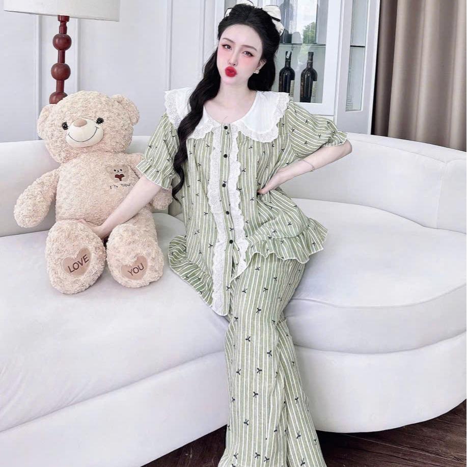 Màu Xanh Lá