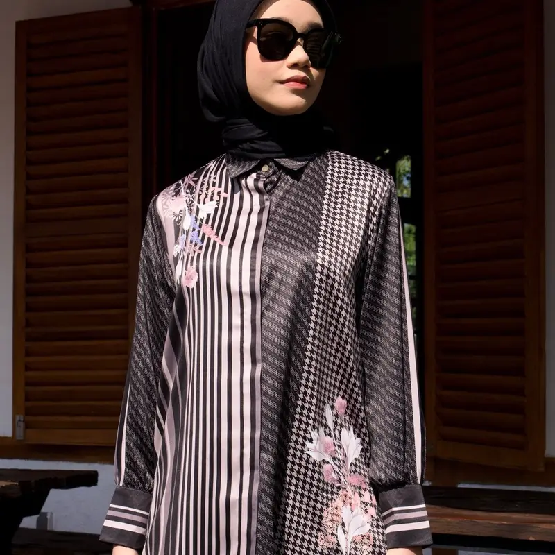 GABRIAL ALMA SHIRT Atasan Wanita Exclusive Monogram Printed Limited Gabrial Hijab top Silk Silky Glow Kancing Cantik kantor kasual timeless stripe fashion 7