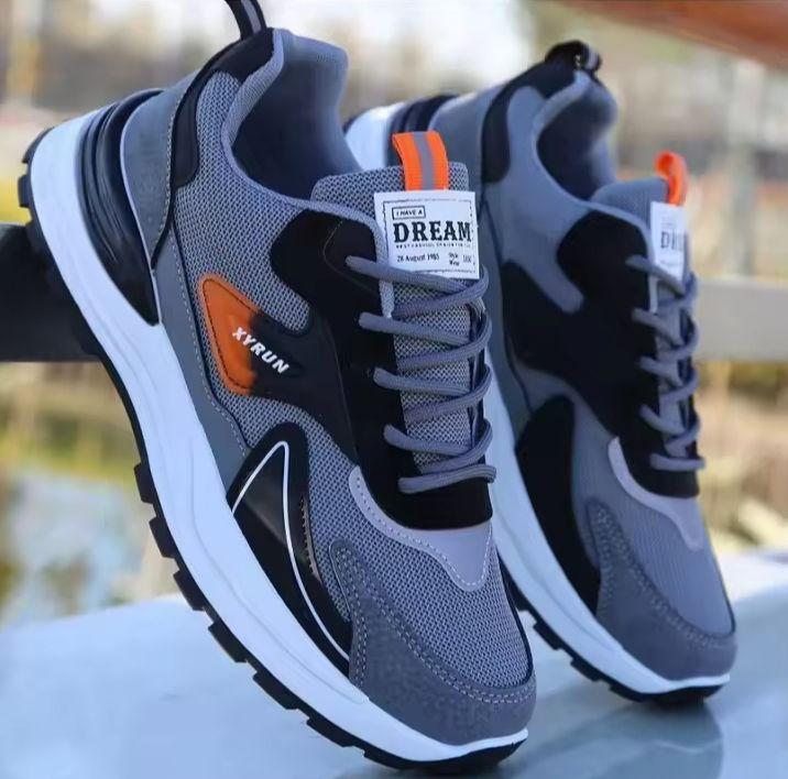 Product Introduction of Sepatu pria sneakers model korea terbaru buat jalan santai Nongkorng joging Casual Shoes Wanita Snekers Kasual Hitam Black 9