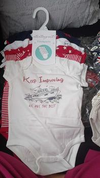 Product Review of YOURBABYNEEDS Bodysuit Jumper Lengan Pendek Bayi Perempuan dan Bayi Cowok 5in1 Motif Karakter Lucu Berbahan Katun Adem Premium Import Nyaman Digunakan Untuk Bayi Usia Baru Lahir Newborn Sampai 9 Bulan Baru from M**🦋 0