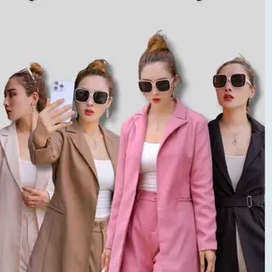 FOLADY - M313 Blazer wanita dengan tali pinggang dan lengan panjang yang memberi tampilan modis dan rapi. Desainnya membentuk siluet tegas namun tetap feminin. Bahan katun dengan furing satin silk dan atasan yang nyaman dipakai.