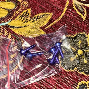 (HARGA 1 BIJI) Baut body Yamaha titanium gr5 vietnam harga 1 biji