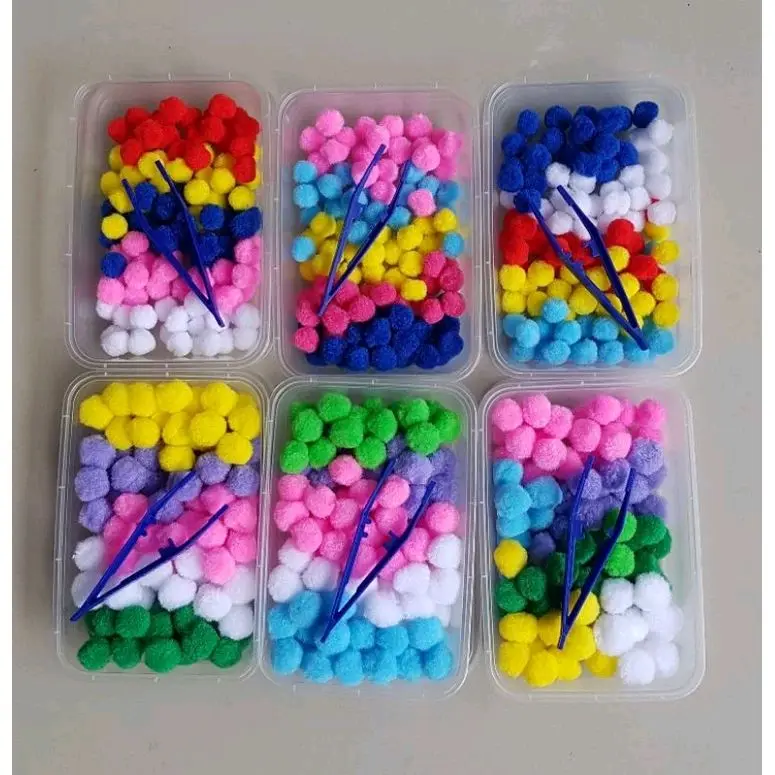 pom pom murah, pom pom warna warni, mainan edukasi anak, sortir warna