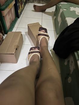 Product Review of Sandal Wanita Terbaru Kekinian 2025 Empuk Gaya Korean Style Viral from E** N**1 1