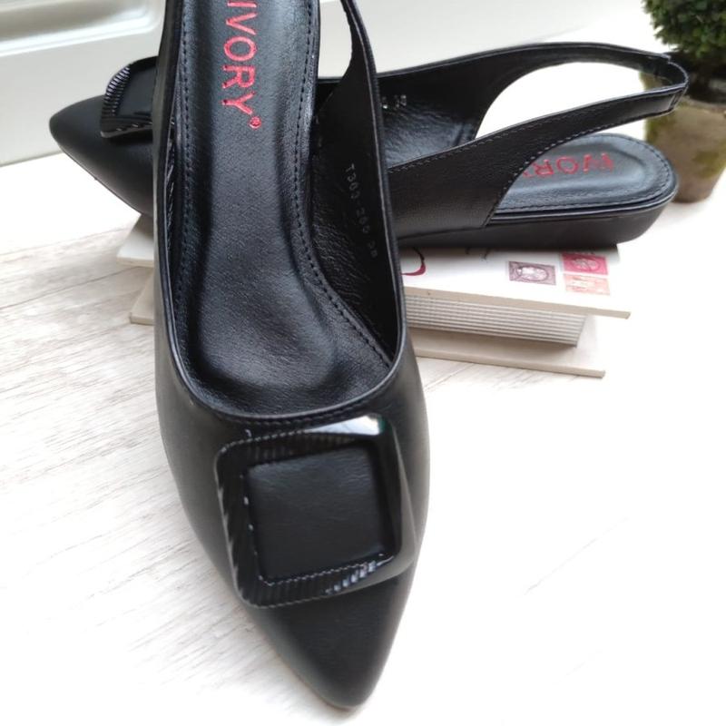 IVORY Sepatu Flat Wanita Terbaru Tali Belakang TS383-285 1