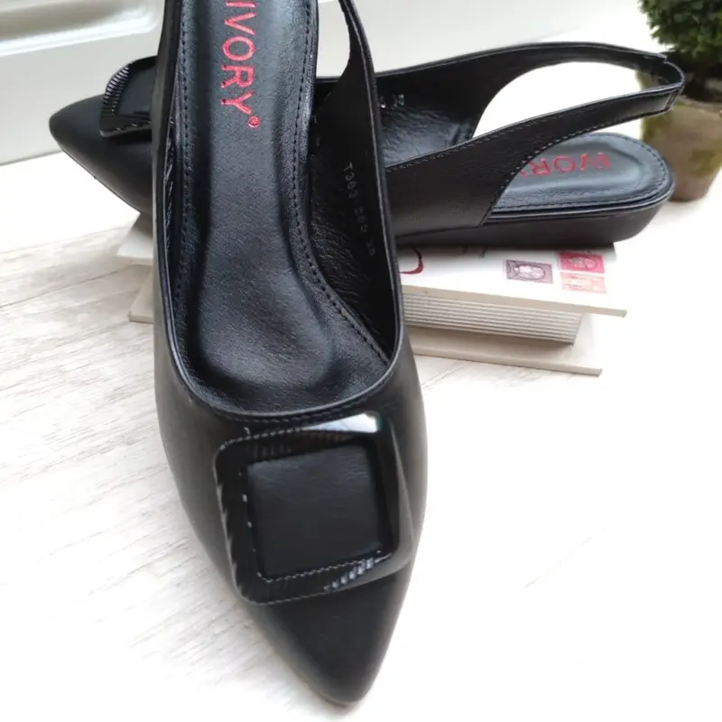 IVORY Sepatu Flat Wanita Terbaru Tali Belakang TS383-285 1