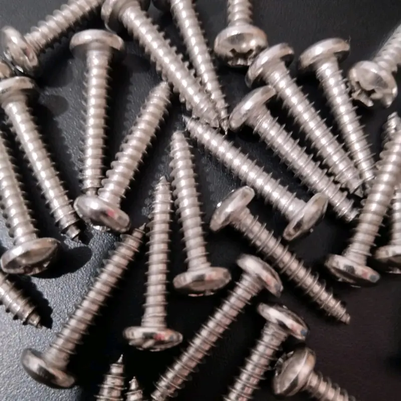 Paket Isi 100 Baut Skrup serbaguna ukuran 8mm,13mm,15mm,18mm,21mm,25mm,28mm,&45mm 1