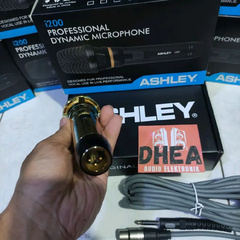 Mic Dynamic Kabel Ashley i200 i 200 Original Mik Vokal Kabel i-200 Ashley Microphone Wire Cable ASLI ORI Ashley Suara Detail Jernih WARNA Gold / Krem Body Mic Besi High Quality 7