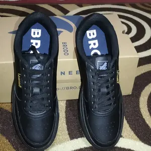 BRODO - Sneakers Calcio Full Black