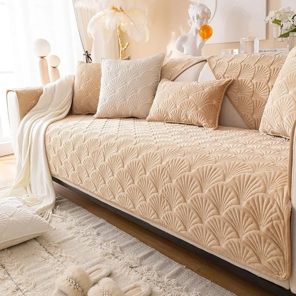 Plush Sofa Towel for Living Room Solid Color Non Slip Sofa Cushion Mat Couch Cover Furniture Protector