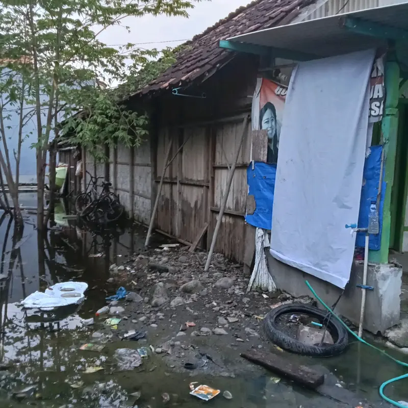 pembuat pengrajin batu akik dan liontin 8