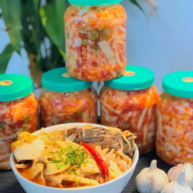 Combo 2 hộp măng tre ngâm tỏi ớt chua cay 6