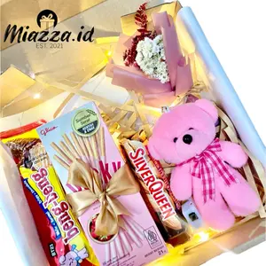 Hampers Snack Box Gift Box Hadiah Ulang Tahun Wisuda Anniversary Valentine Cemilan