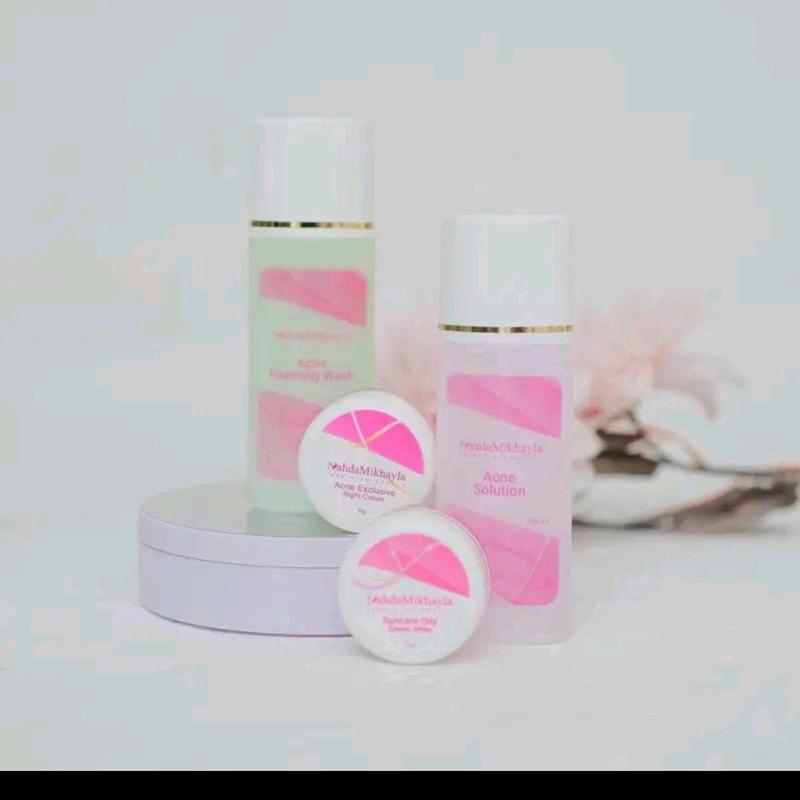 NAHDA MIKHAYLA SKINCARE (Kemasan baru)Original BPOM. pencerah perawatan wajah aging pelembab hitam acid.acne dan normal 2