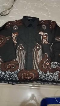 Product Review of (Beli Lokal) Kemeja Batik Pria Lapis Furing Premium 0219 Tyaga Batik from b**2 3