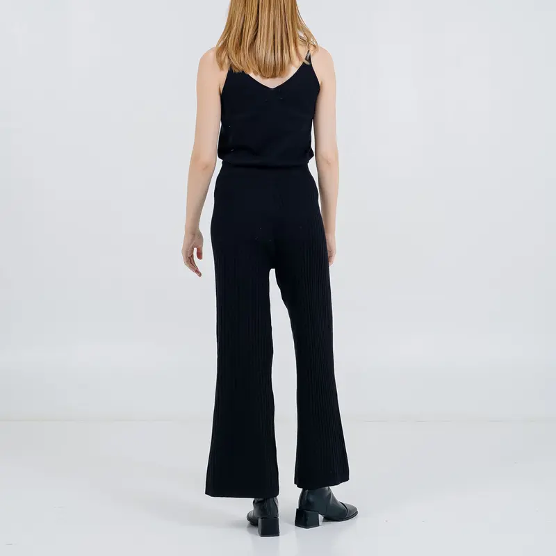 This Is April Celana Panjang Loose Kulot Wanita Kekinian Pleats Flowy Nayla Pants Black 3