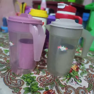 Teko Eskan Rei 1 Liter 2 Gelas 3in1 Teko Air Plastik Aman Great Free Gelas Cocok Minuman Sepanjang Hari Mudah Dibawa