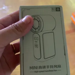 Kipas Genggam Minimalist Portable dengan Kecepatan Hingga 100 dan Tenaga Turbo Baterai 3000mAh LED Display - Angin
