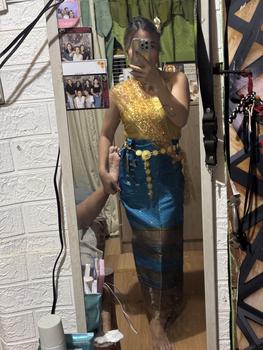 Product Review of Xishuangbanna Dai Clothing Online Red Same Style Slim Five-Piece Set Photo Studio Photography Travel Photography Ethnic Dance Clothes from J**💕 1