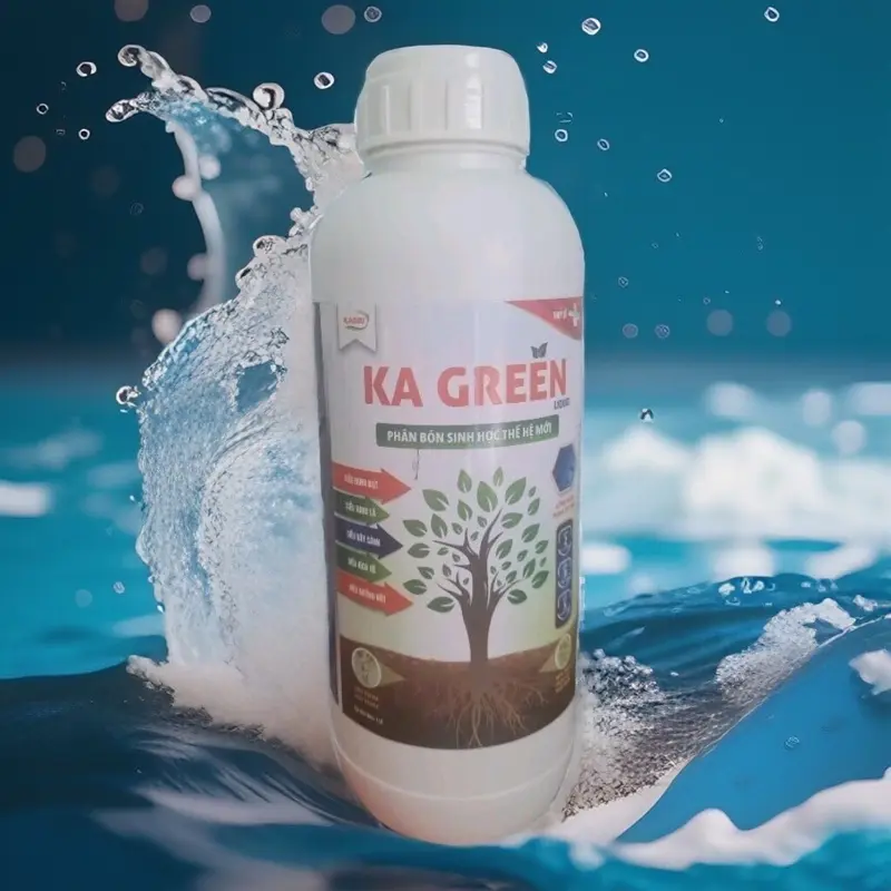 Phân bón sinh học Ka Green chai 1 lít giúp cây bung đọt, xanh lá, dày cành, kích rễ  mạnh, dưỡng đất phì nhiêu. ka  green phân  bón