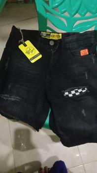 Product Review of SiZE 28-33 [COD+GRATIS ONGKIR]Celana pendek Black viper terbaru motif catur slimfit denim distro santay starboy Jeans Tebal Lembut Stretch Pria Cowok Santai  Keren denim outfit from E** Z**A 0