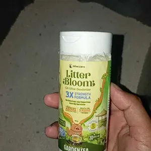 Olive Care LITTER BLOOM Penghilang Bau Pipis Pup Kucing MEGA SIZE 1KG Cat Litter Deodorizer Pewangi Pasir EXTRA JUMBO Aroma Segar Tahan Lama Hingga 72 Jam dengan Teknologi Slow & Smart Release Aroma - Menetralisir Bau dan Menghambat Pertumbuhan Bakteri