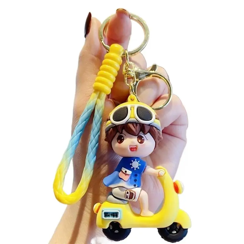 Creative electric car keychain female cute couple keychain pendant student schoolbag pendant cartoon small gift