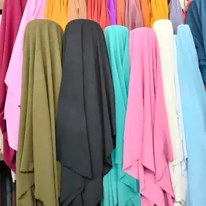 bahan airflow crinkle.bahan nya lembut agak  srit/elastis.lebar kain airflow crinkle 150cm.bahan untuk gamis krudung. kemeja cewek.mukenah dll