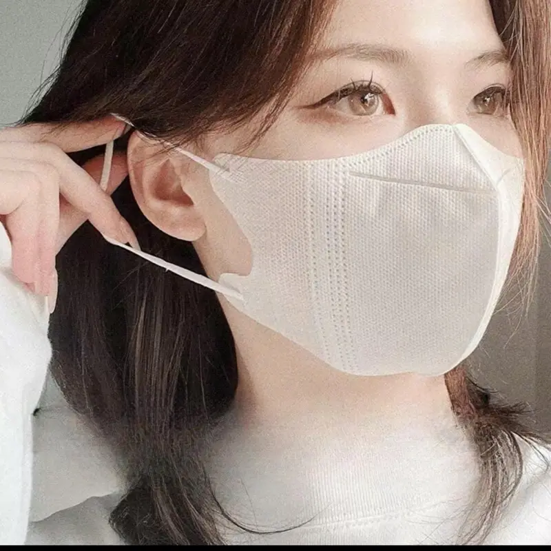 [Mua 100 Tặng 40] Chiếc Khẩu Trang 5D MASK (Màu Trắng) Kháng Khuẩn,Ôm Sát Mặt, Không Bị Bí Hơi 1