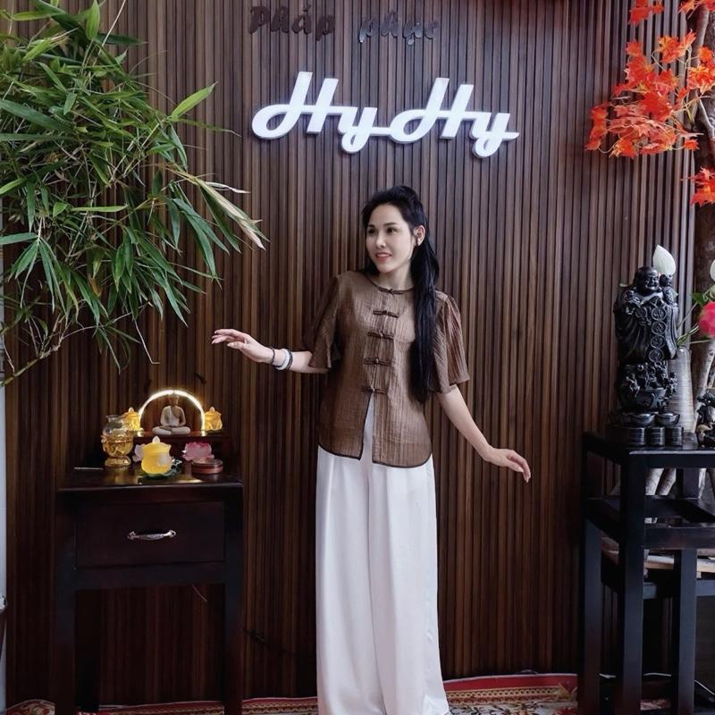 Áo Lẻ Bạch Nguyệt - Pháp Phục Lễ Chùa Nữ BigSize Vải Tơ Cổ Tròn Tay Rũ Trẻ Trung HyHy