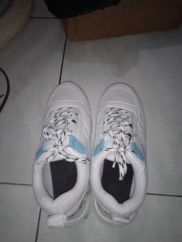 Product Review of Sepatu Wanita Sneakers Putih Korean Style Terbaru 2024 Casual Shoes sport Kasual Cewek olahraga Karet from 𝙂**𝙈 𝙋**. 0