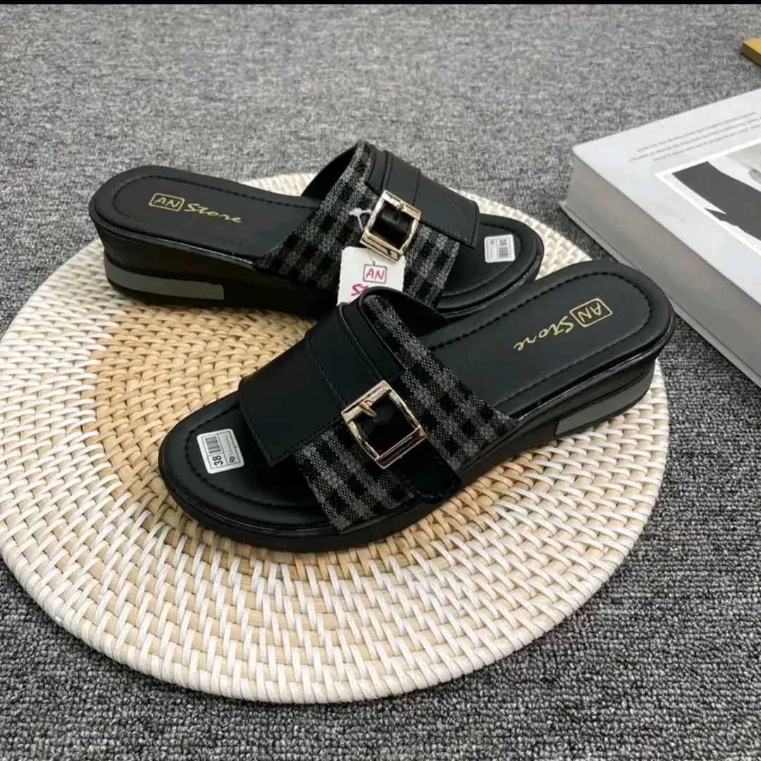 Sendal Wanita Gesper Motif Kotak-Kotak Sandal Wedges Cewek