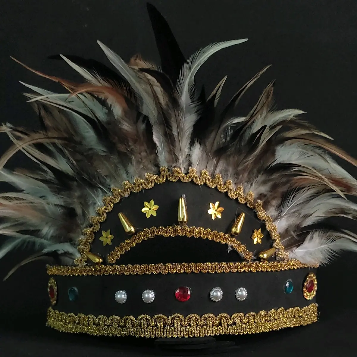 mahkota bulu adat dayak dan papua bisa untuk anak dan dewasa cocok untuk semua acara,  Aksesoris