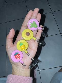Product Review of Retractable Reel Yoyo Badge Clip Lanyard ID Card Holder Yoyo Badge Holder Clip Office Supplies from C**🐰 0