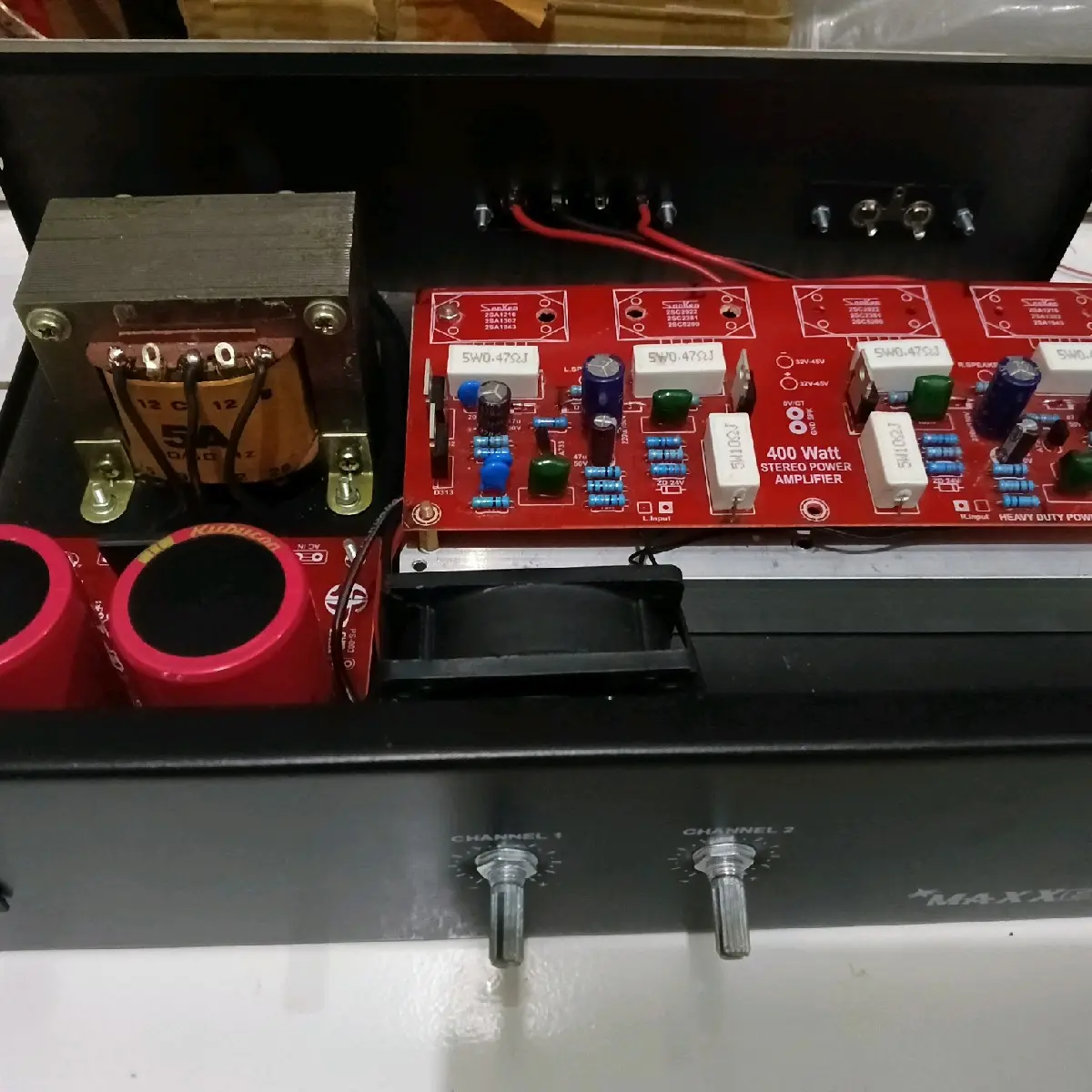 POWER AMPLIFIER 400WATT STEREO