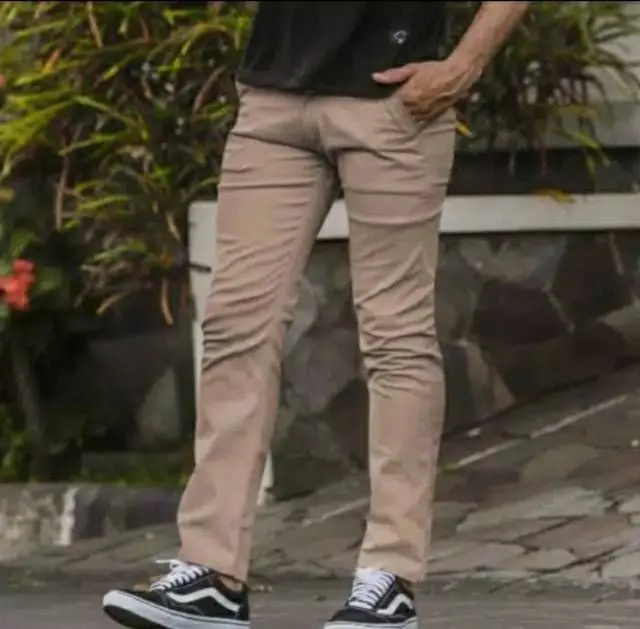 CELANA CHINOS PANJANG SLIMFIT BAHAN TWILL COMBET STRETCH MELAR Nyaman Skinny Pria Hitam Distro Dewasa Cowok Kantor Kerja Formal 1