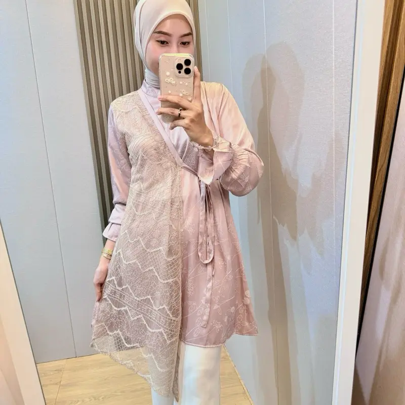 Cantik Pink