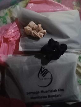Product Review of {SET CADAR} JILBAB SYAR'I SEGI EMPAT INSTAN JUMBO PREMIUM | TUDUNG HAFIZAH Bisnis Pad Muslim Layer Doll Ceruty Sifon Kerudung from m** s**y 0