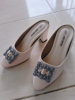 Product Review of HMF Yuiko High Heels Mules Wanita 7 cm AR08 from Z**a a** 1