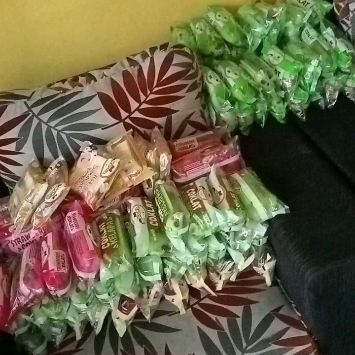 Roti Nana Coklat Stroberry Isi 5 Pcs Murah - Promo Ter Strawberry batas - Snack, Hadiah, Maryam Frozen Susu Makanan 4