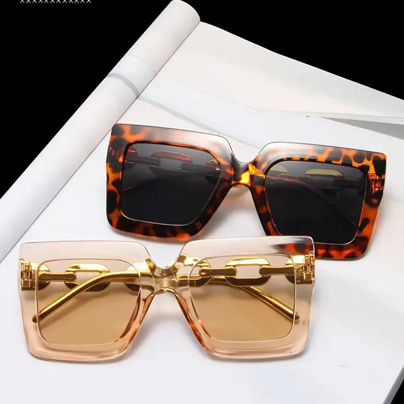 Women Sunglasses Fashion Chain Temple UV400 Protection Eyewear Classics Beach Outdoor Eyeglasses Vintage Driving Travel Glasses