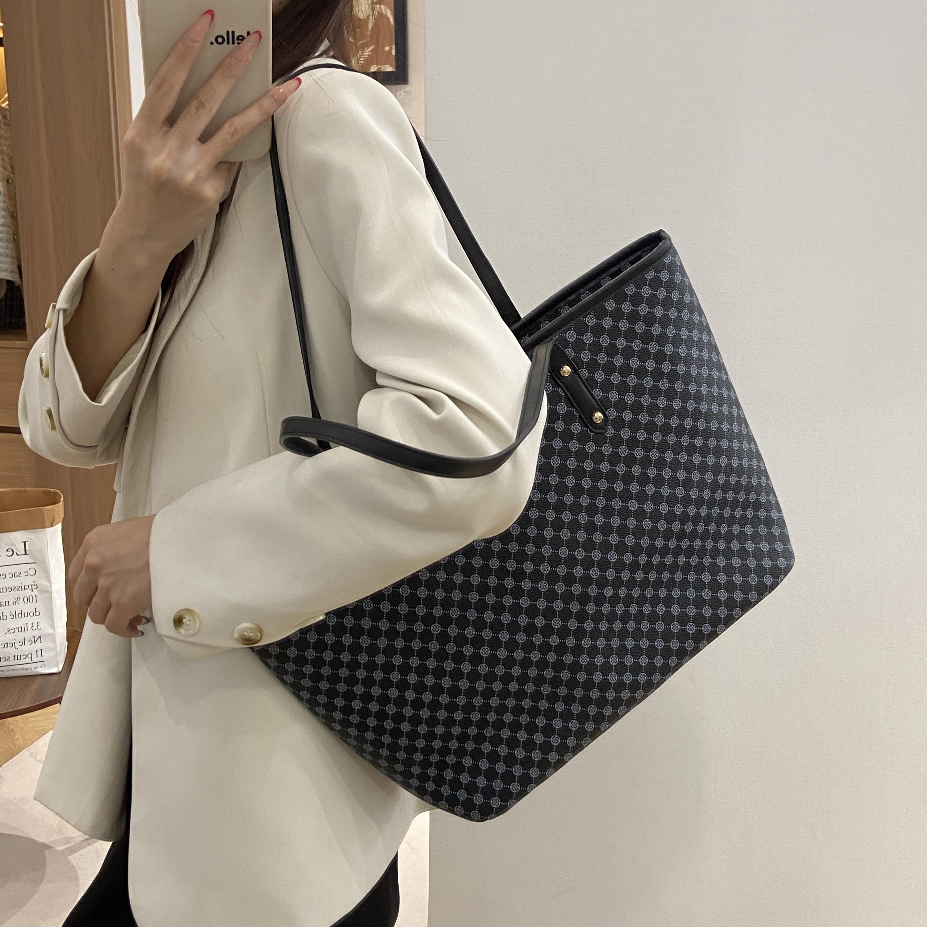 CH10ZND TAS-MORA CLASSIC Tas Wanita Elegan dengan Desain Mewah dan Tali Panjang untuk Gaya Harian tote bag wanita terbaru  tas selempang cewek terbaru 2026  tas sling bag  tote bag wanita kuliah tas wanita selempang model baru 2026