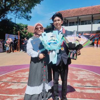 Product Review of Dress kombinasi original semut Manis Liburan Bunga Jalan Polos from C**a I**e 0