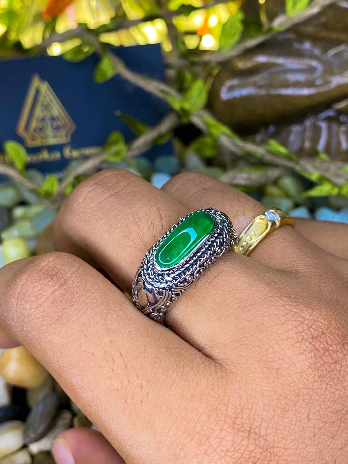 CINCIN GIOK BURMA TYPE A  - Giok Kaisar Naga HOQI (Imperial Green) w/Balinese Authentic Rings by BHARATA GEMS BALI