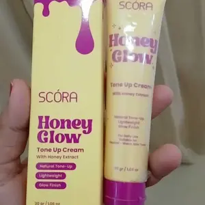 [Hero]  SCORA Honey Glow Tone Up Cream 30 Gr